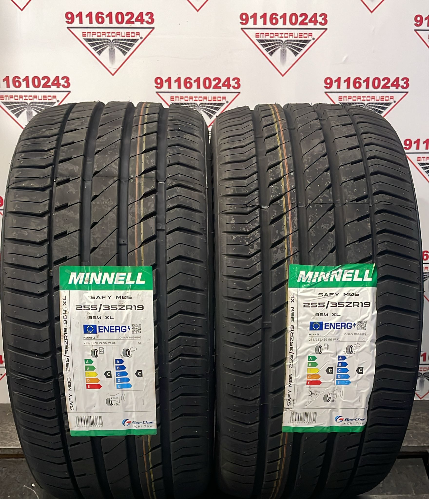 MINNELL  255/35 R19 96 W